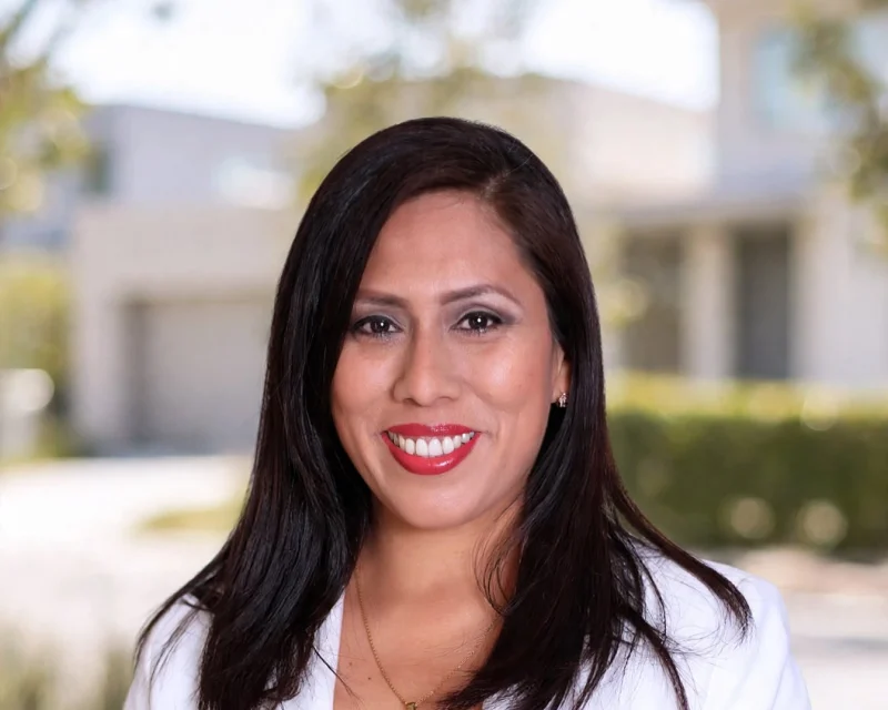 Patricia Herrera, Agente de Quintana Propiedades